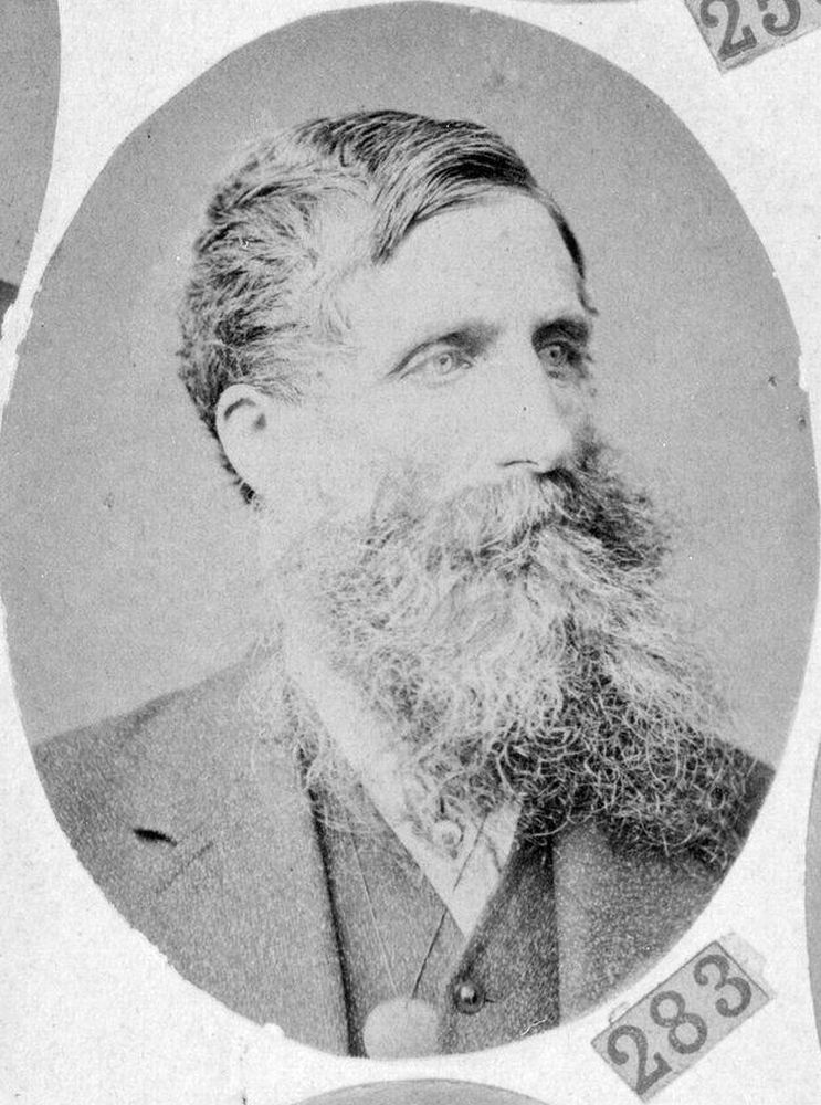 [Charles Hamilton MacKNIGHT]